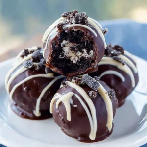 3-Ingredient No-Bake Oreo Balls