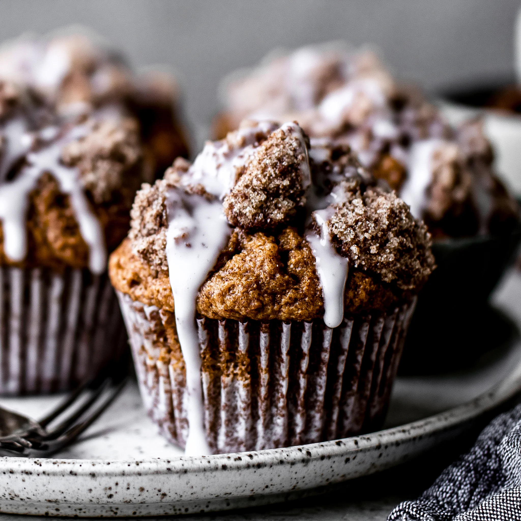 Cinnamon Streusel Gingerbread Muffins Recipe